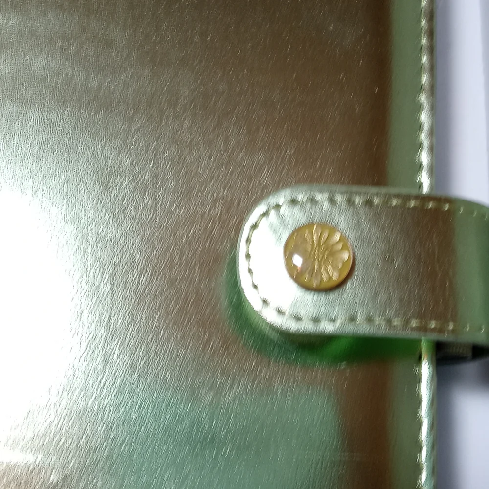 Metallic Green Binder Only